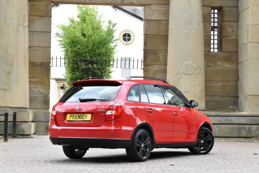 SKODA Fabia 