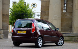 SKODA Roomster 