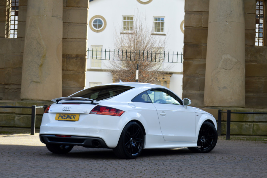 Audi TT 