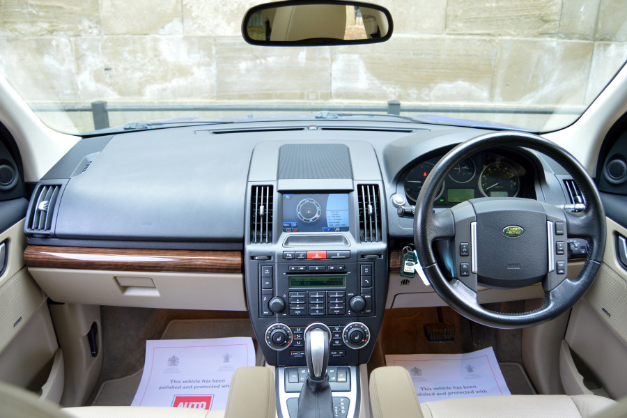 Land Rover Freelander 2 