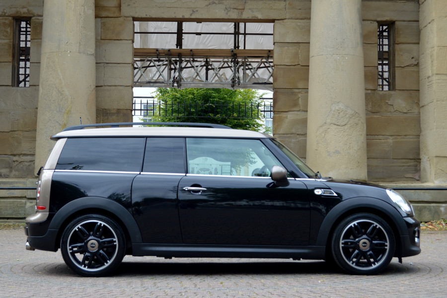 MINI Cooper Clubman 
