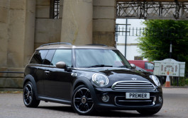 MINI Cooper Clubman 