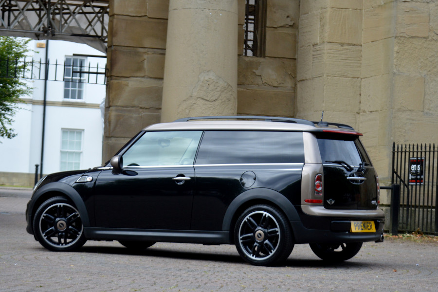 MINI Cooper Clubman 