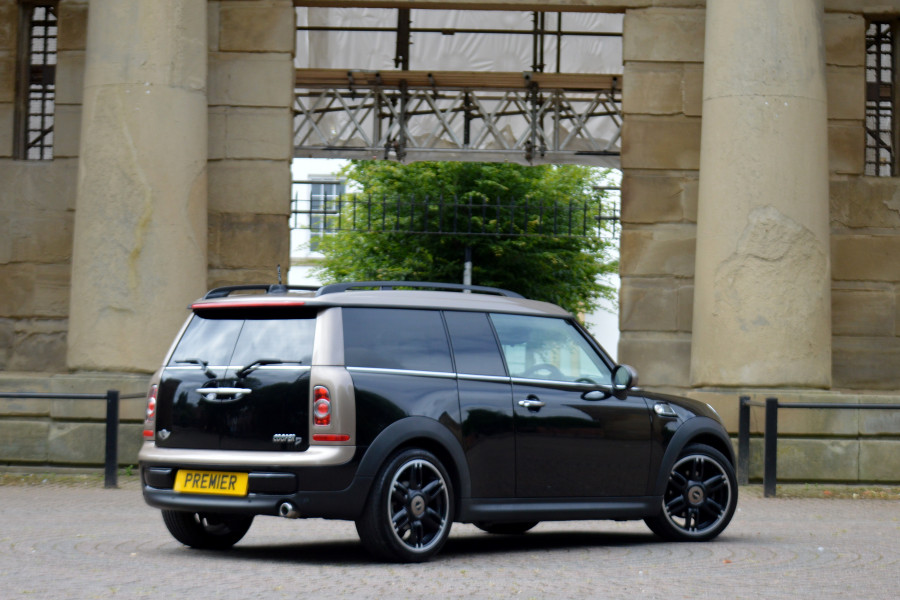 MINI Cooper Clubman 