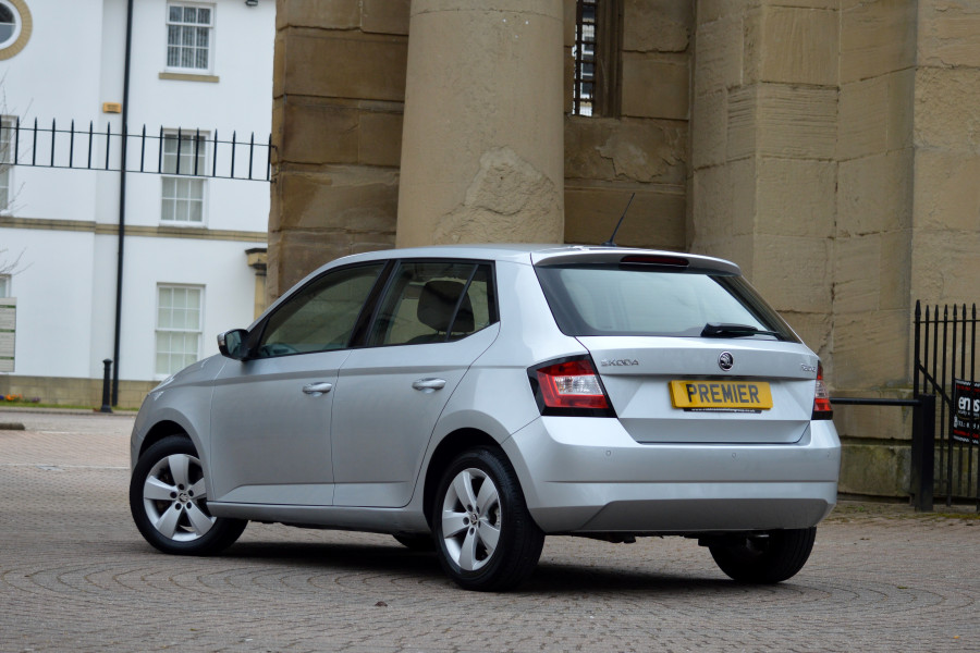 SKODA Fabia 
