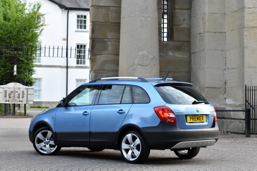 SKODA Fabia 
