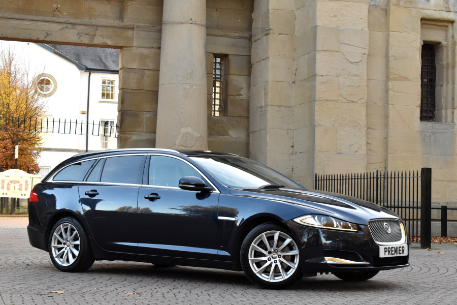 Jaguar XF 