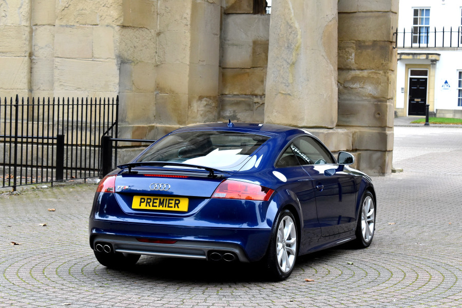 Audi TTS 