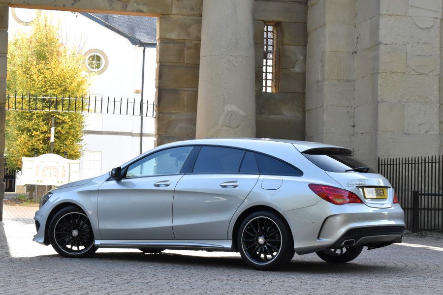 Mercedes-Benz CLA 