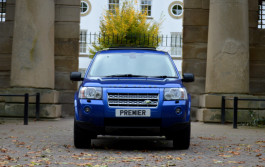 Land Rover Freelander 2 
