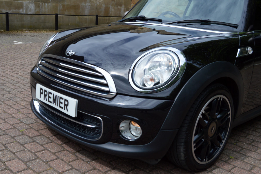 MINI Cooper Clubman 