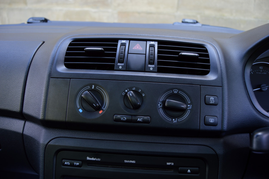 SKODA Roomster 