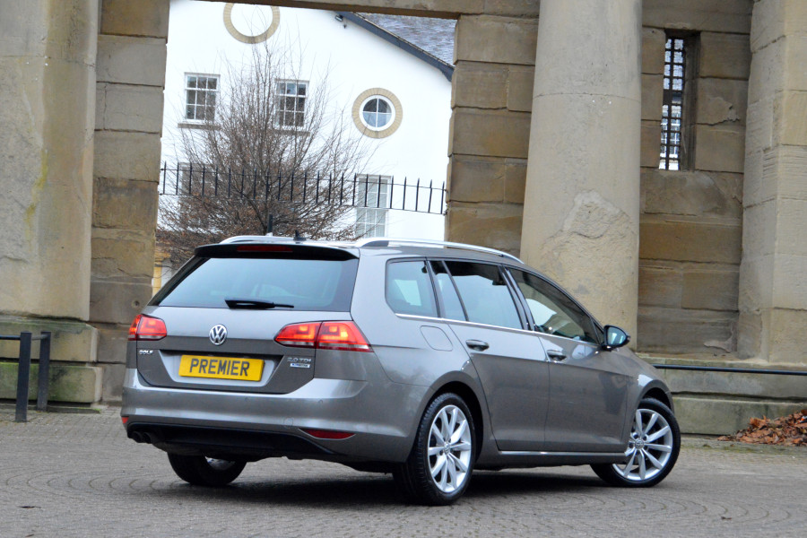 Volkswagen Golf 