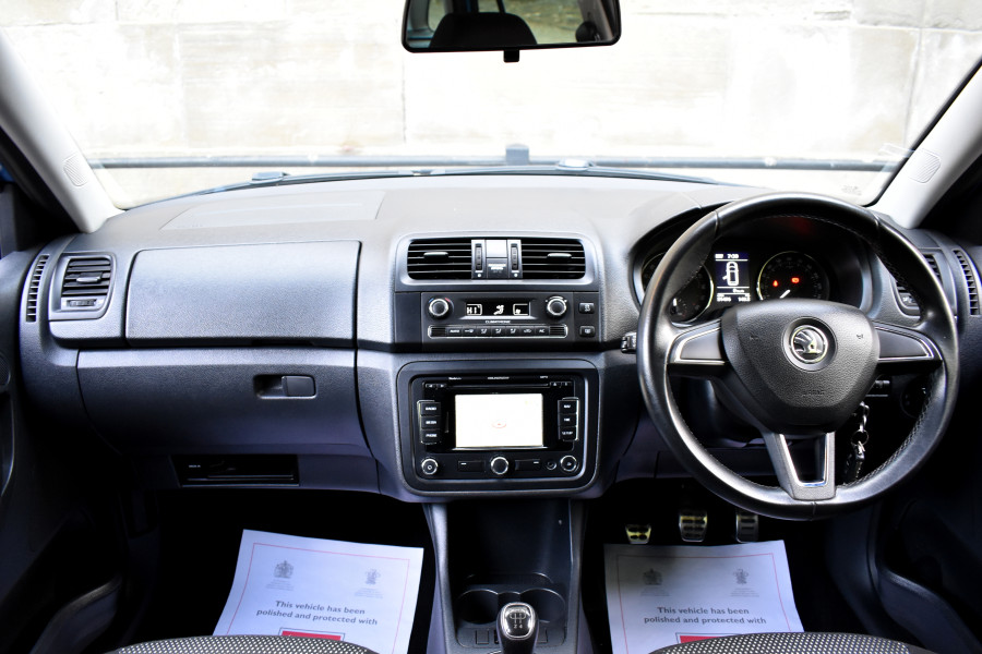 SKODA Fabia 
