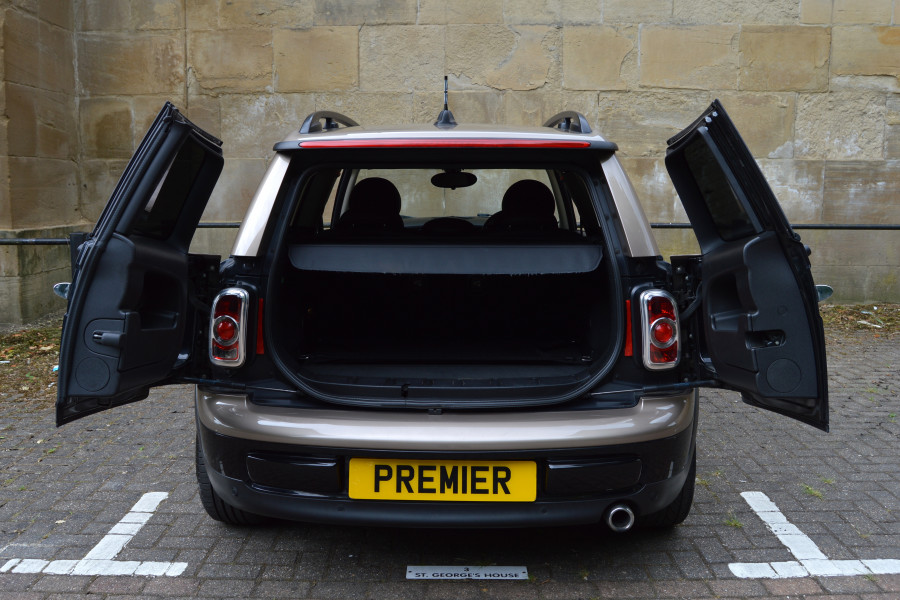 MINI Cooper Clubman 