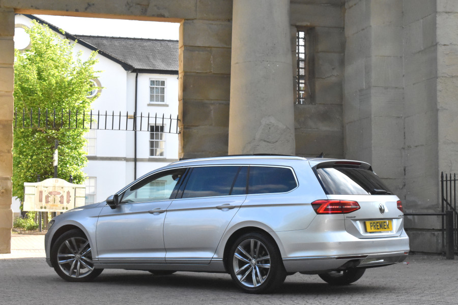 Volkswagen Passat 