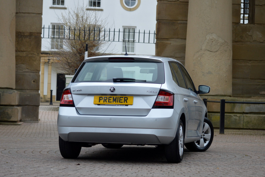 SKODA Fabia 
