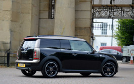 MINI Cooper Clubman 