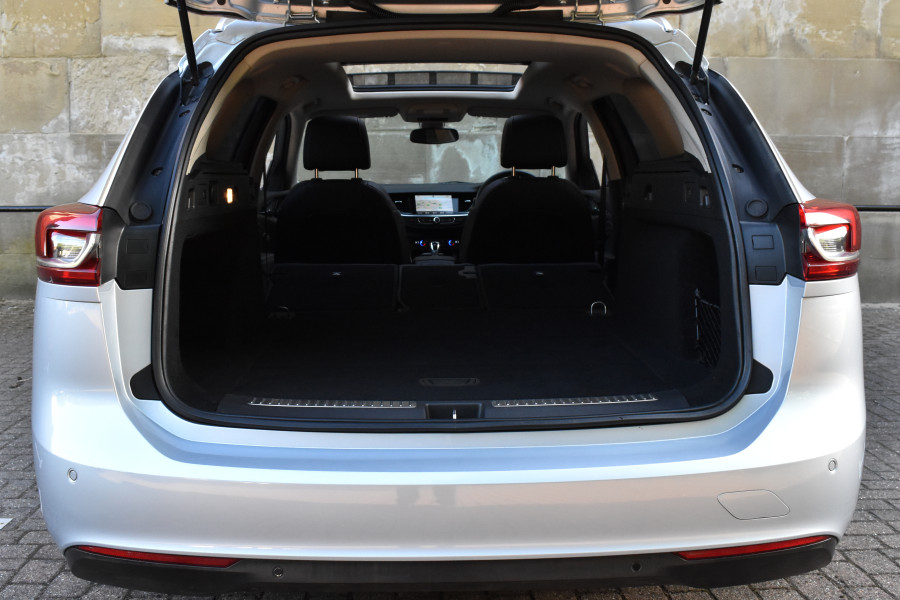 Vauxhall  Insignia  