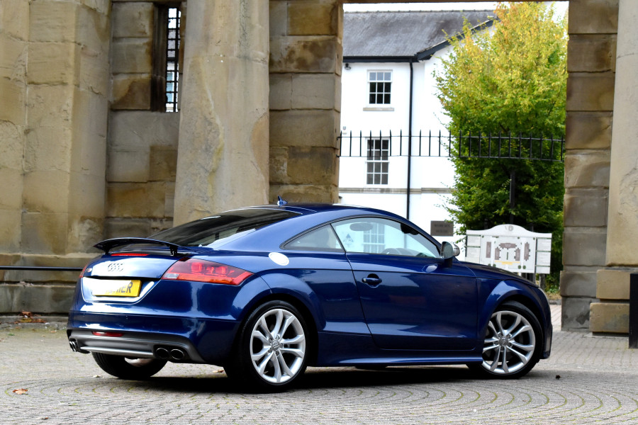 Audi TTS 