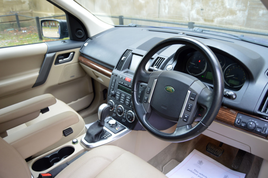 Land Rover Freelander 2 