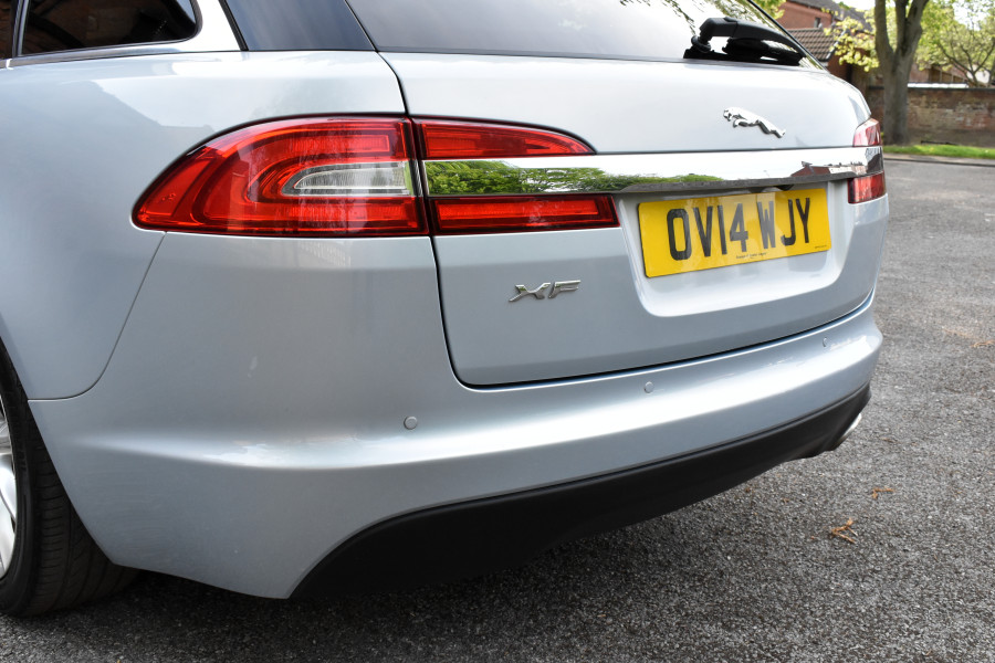 Jaguar XF 