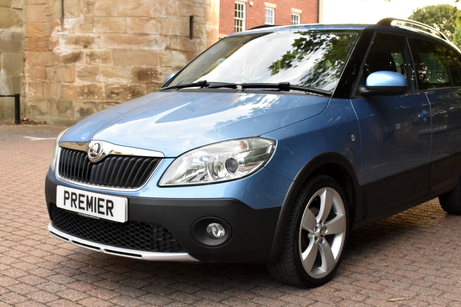 SKODA Fabia 