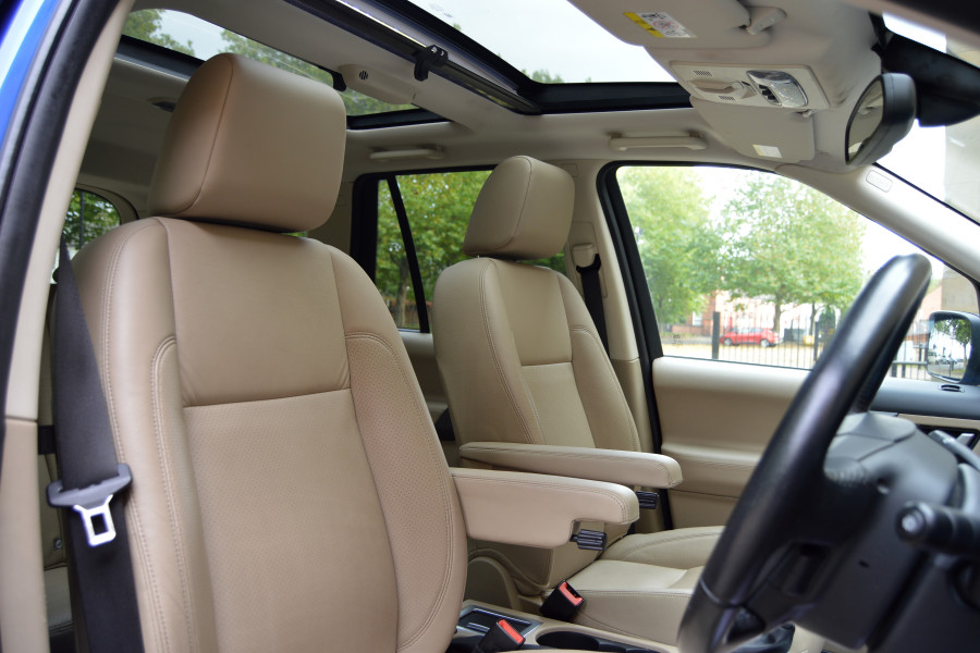 Land Rover Freelander 2 